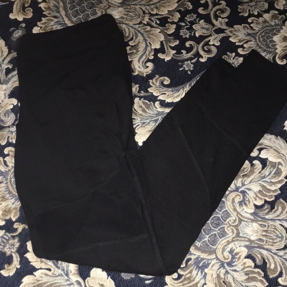 Forever 21 black leggings - Picture 3 of 4